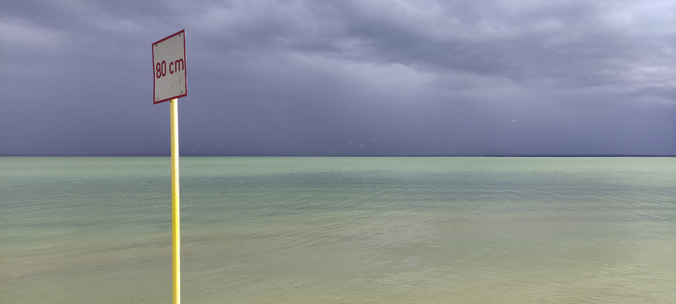 Holttestet találtak a Balatonban