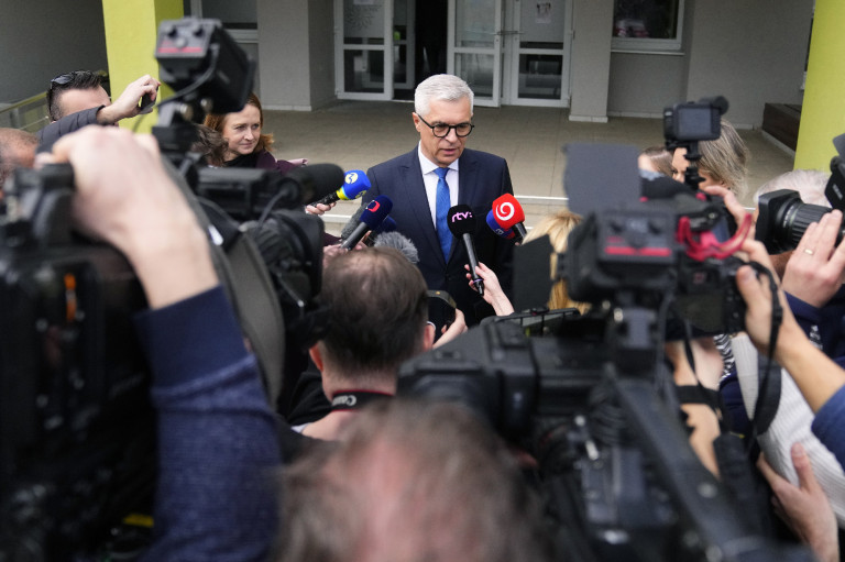 Szlovák elnökválasztás: az ellenzéki jelölt nyerte az első fordulót 