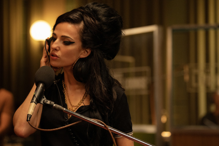 Válaszoljon egy kérdésre és nyerjen jegyet a Back to Black című film vetítésére!