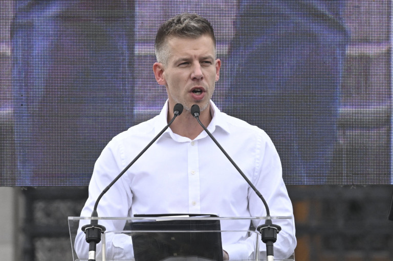Új választást követel Magyar Péter