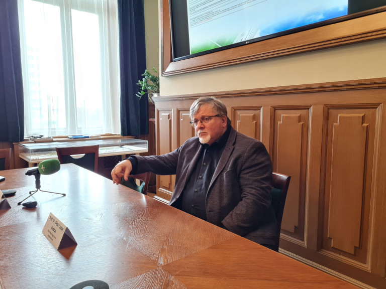 Dézsi Csaba András újraszámlálást kért Győrben