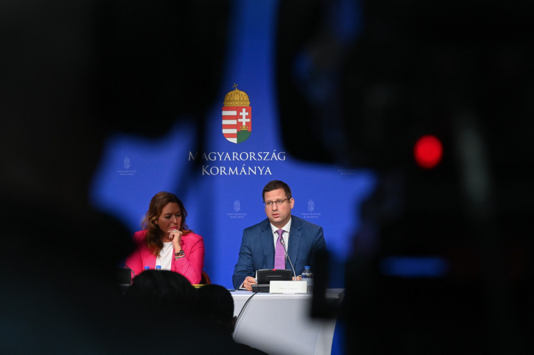 Kormányinfó: Magyar Péternek új korszaka van