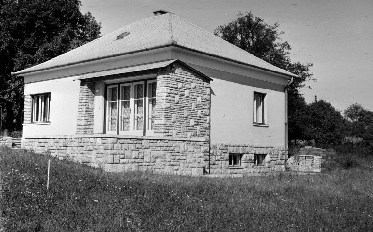 A Kádár-kockáról szól a Ludwig Múzeum új kiállítása