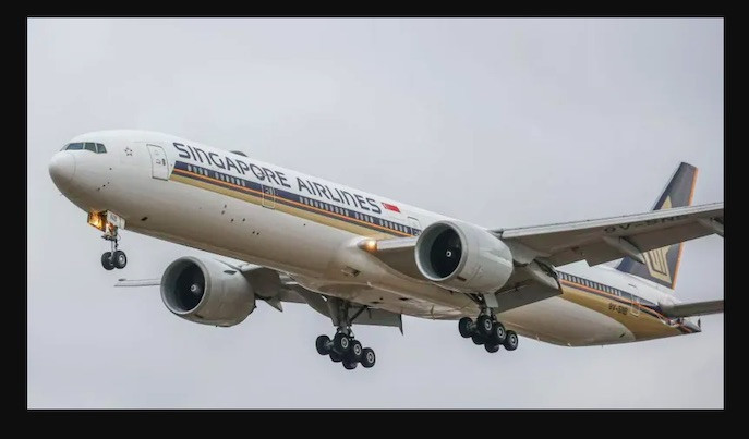 Meghalt egy utas és több mint harmincan megsérültek a Singapore Airlines turbulenciába került gépén