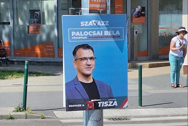 Törvényt sértett a XV. kerületi polgármesterjelölt, aki a Tisza nevével kampányolt 