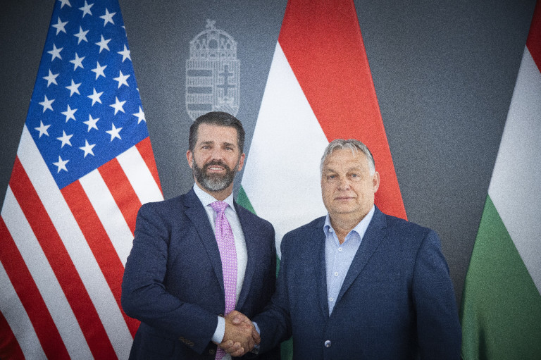Találkozó a Karmelitában: Orbánnál járt az ifjabb Trump