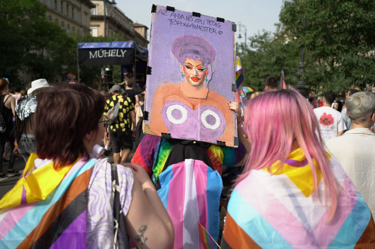 Köszönik a Pride résztvevői a kormánynak, hogy túltolta