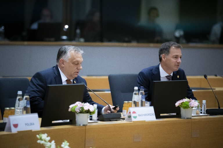 A belga kormányfő Orbánnak: A soros elnökség nem azt jelenti, hogy te vagy Európa főnöke
