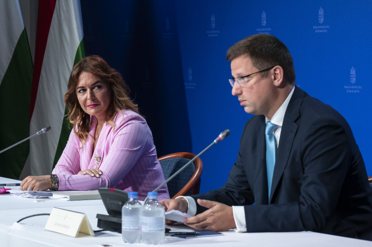 Nekimegy a kormány a médiának, a multiknak és a bankoknak a háború ürügyén