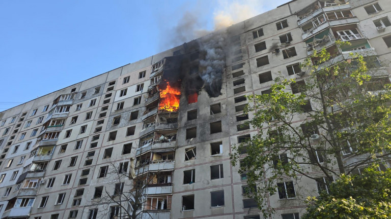 Zelenszkij: Oroszország több mint nyolcszáz légibombát dobott Ukrajnára egy hét alatt