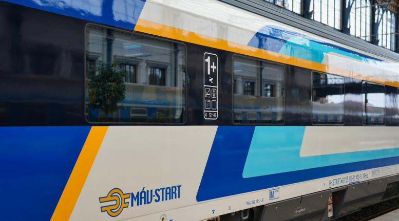 Bemutatta állatorvosi lovát a MÁV