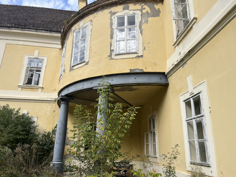 Állami tulajdonba veszik a hőgyészi Apponyi-kastélyt