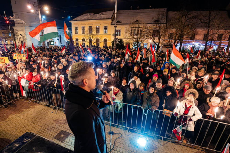 Magyar Péter Debrecenben: „A fideszes fővárosban is a Tisza Párt a legerősebb politikai közösség”