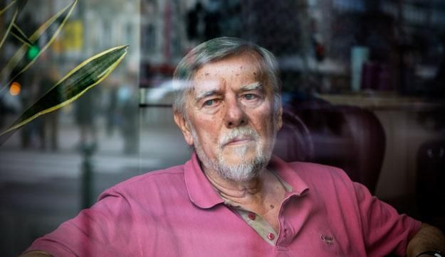 „A kisebbségi élet jellegzetessége, hogy nincs teljes világa” – Tolnai Ottóra emlékezünk