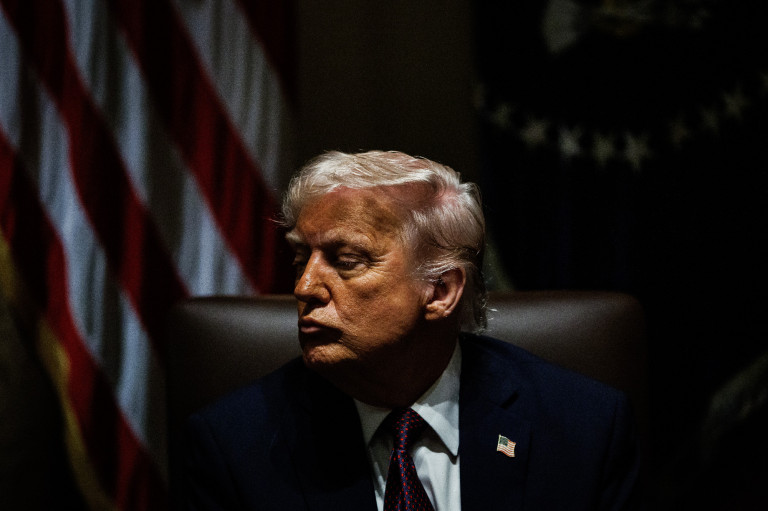 A Trump-kormány felszólította az európai cégeket, tiltsák be a sokszínűséget és esélyegyenlőséget támogató programjaikat