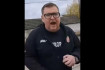 Most fideszes polgármesterjelölt rugdosta a Tisza standját