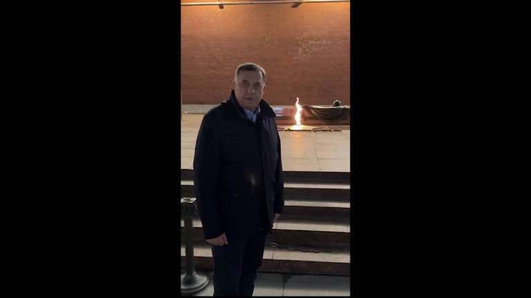 Dodik Moszkvából: Putyin az orosz nép világszintű és történelmi vezetője