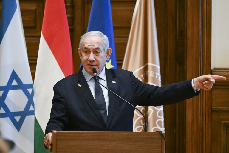 A Nemzeti Közszolgálati Egyetem díszpolgárává avatták Benjamin Netanjahut