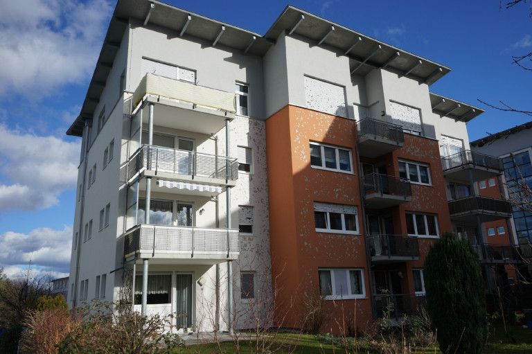 Új fejlesztéssel segíti a NAV a lakáskiadókat és az ingatlaneladókat