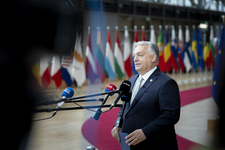 Orbán büszke magára a brüsszeli csúcs után, de álnépszavazását senki sem veszi komolyan az EU-ban