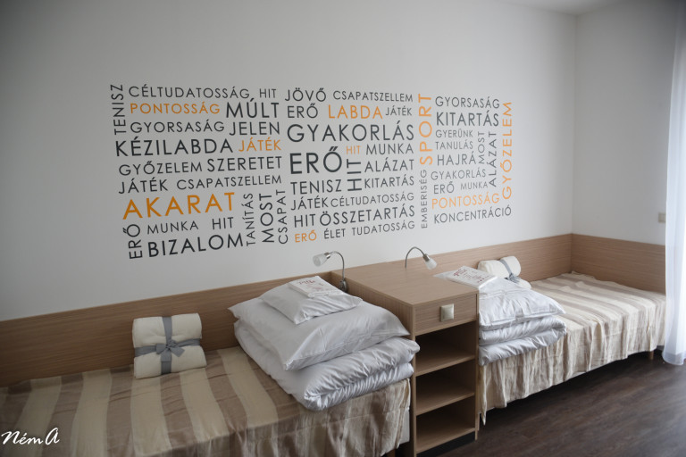 Kikapcsolták az áramot a siófoki kézilabdaklubnál, a bérlőknek menniük kell