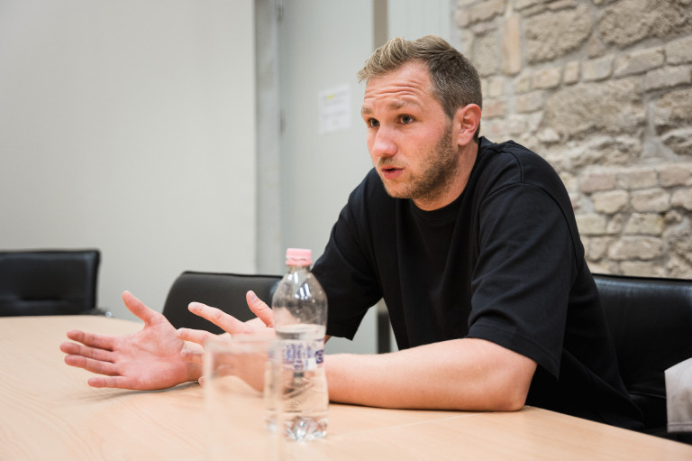 Német ifjúságkutató: Az AfD sikeresen használja ki a fiatalok bizonytalanságát
