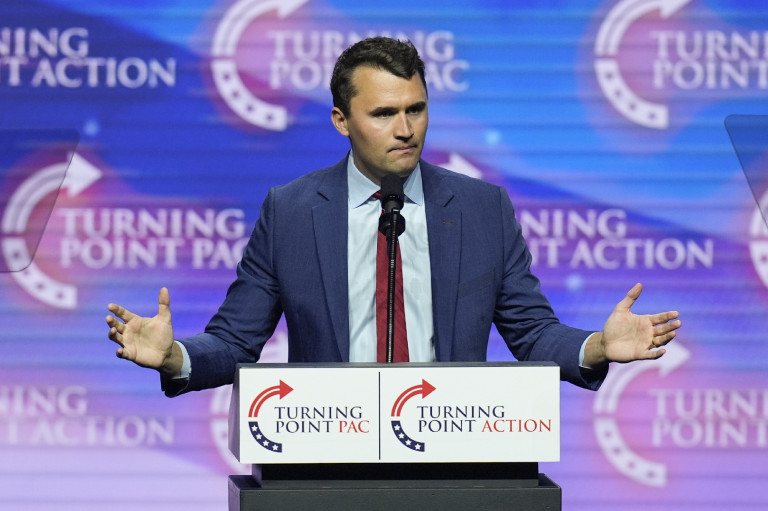 Ellentmondásos figurából mártír: ki volt a meggyilkolt Trump-párti Charlie Kirk?