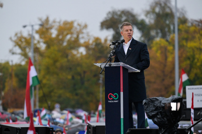 A kamu Magyar Péter-videók és -szövegek a korábbi fideszes kampányok logikus folytatását jelentik