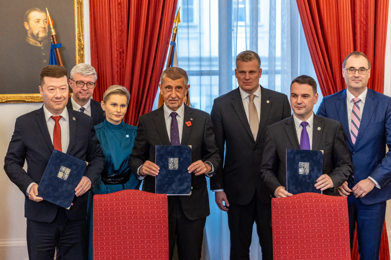 Még fel sem állt, de már belefutott egy botrányba az Andrej Babiš vezetésével alakuló cseh kormány