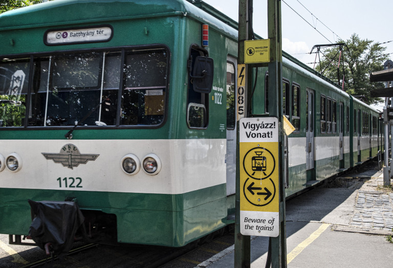 Már sokadszorra ígéri Lázár és a kormány a HÉV-felújítást, mégsem történik semmi