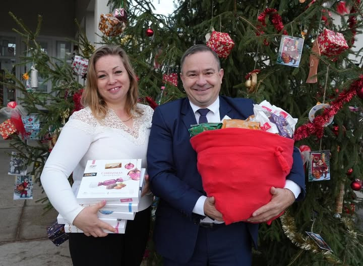 Már most alig leplezett kampányt folytat a Békés megyei fideszes jelölt