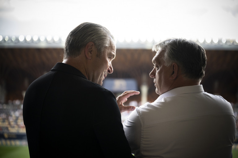 Orbán szerint nélküle befellegzett a magyar focinak, pedig vele is befellegzett már