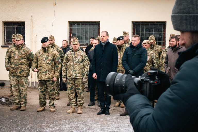 Szimulációs központtal is kampányol a Fidesz