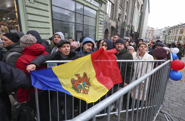 Moldovában nem ért célt az orosz beavatkozás, de Magyarországon az állam is besegít nekik