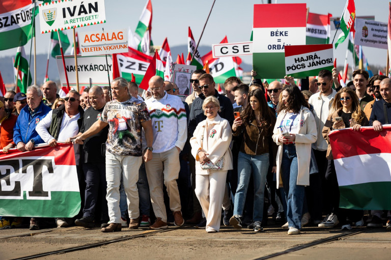 A Fradi alelnöke a náluk sportoló gyerekek szüleit kérte levélben, szavazzanak a Fideszre