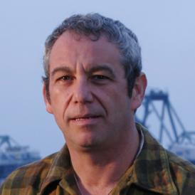 A mozgalom adósa