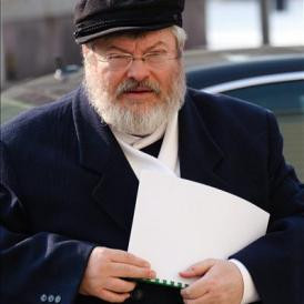 Hogyan alázzunk meg írókat?