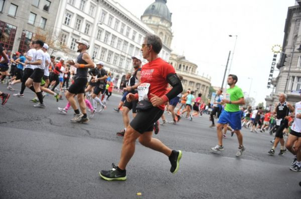 Hétvégén lesz Budapesten a félmaraton, ezekre a lezárásokra kell készülni