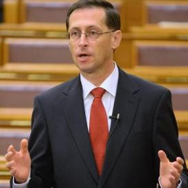 Jó rendőr, rossz rendőr, avagy kicsoda Varga Mihály?
