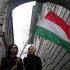 Zsidózás és Székely himnusz a Fidesz-székháznál