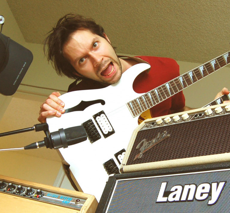 Paul Gilbert az A38-on