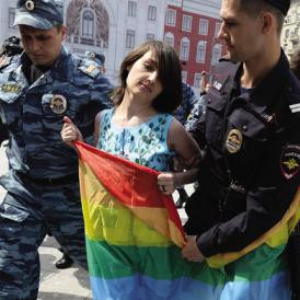 Szívás, szopás, kancsuka - Új családvédelmi törvény Oroszországban 