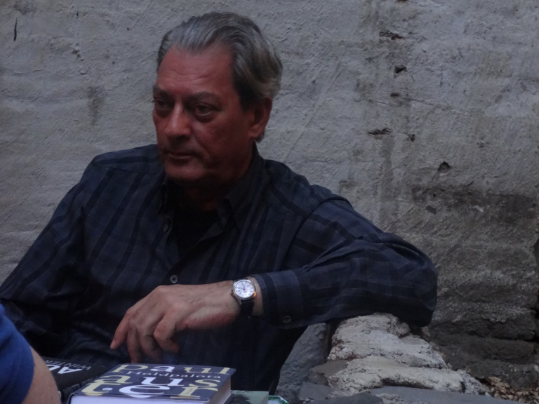 Meghalt Paul Auster