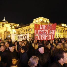 Nem volt neki hely – Áder szignál, Simon ég