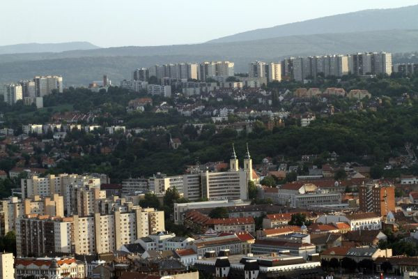 Tízmilliárdnál is  nagyobb hiánnyal indulhatnak neki a megyei jogú városok az évnek