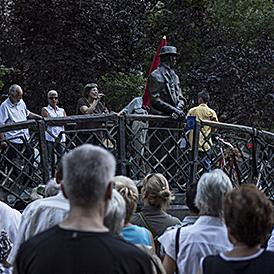 Háromszázan, mint a Thermopülai szorosnál – „Flashmob a diktatúra ellen”