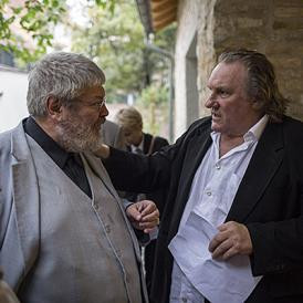 Depardieu mellett egy sámán is fellépett Szőcs Géza buliján