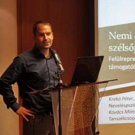 Harcosok és anyák – nők a szélsőjobboldalon