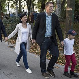 Karácsony, fák, Liget – Élőlánc előjátékkal