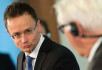 Az oroszok behatoltak Ukrajnába. És mit csinál Szijjártó?